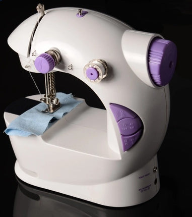 Mini machine à coudre