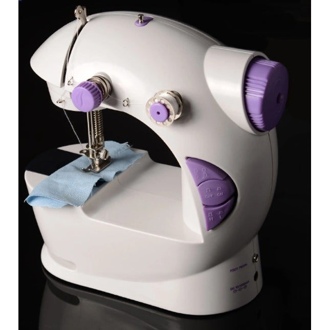 Mini machine à coudre